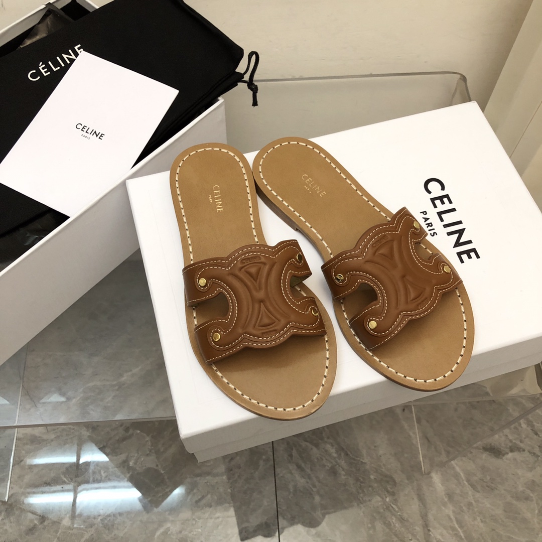 Celine Triomphe Mule In Calfskin - DesignerGu