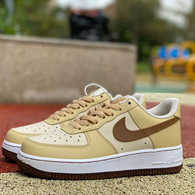  Nike Air Force 1 Low AF1 Sneaker           DQ7660-200 - DesignerGu