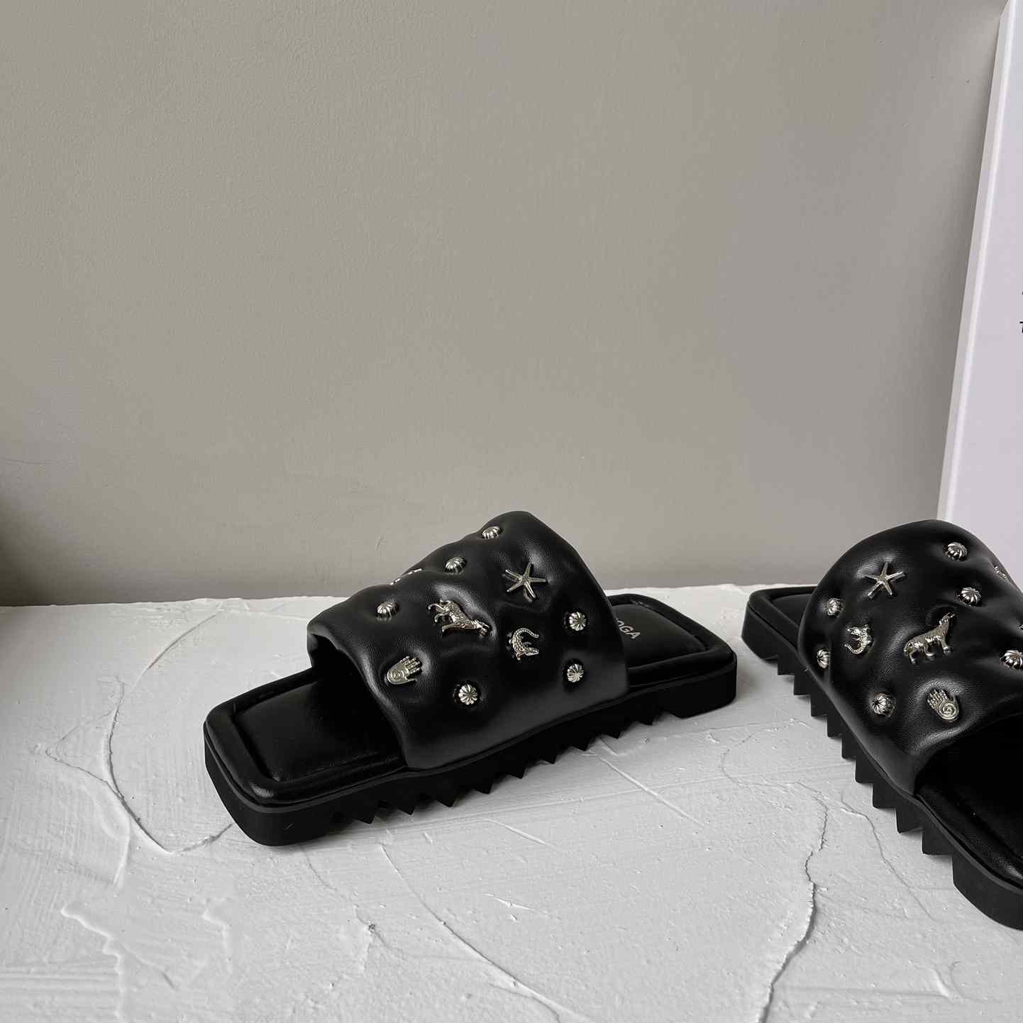 Toga Virilis Leather Slides - DesignerGu