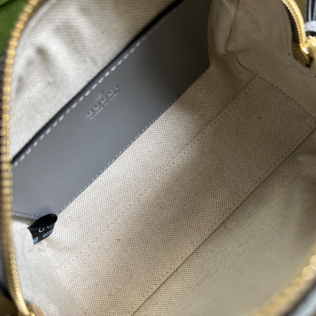 Gucci GG Matelassé Mini Bag(19*13*11cm) - DesignerGu