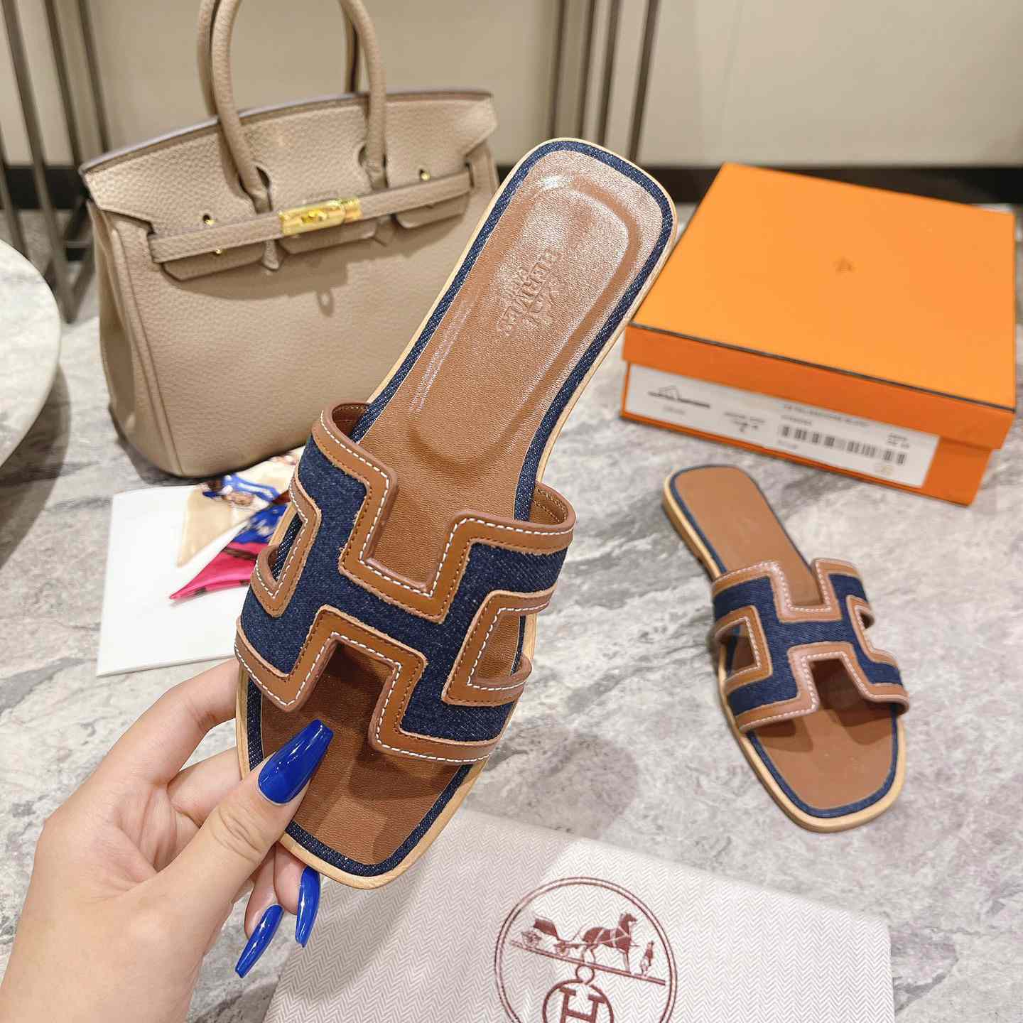 Hermes Oran Sandal - DesignerGu