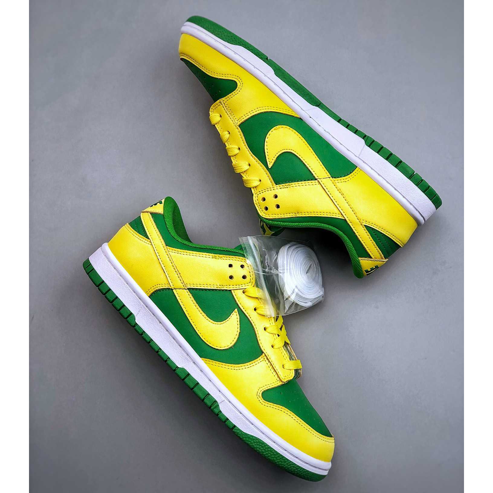 Nike SB Dunk Low "Brazil" Sneakers        CU1727-700 - DesignerGu