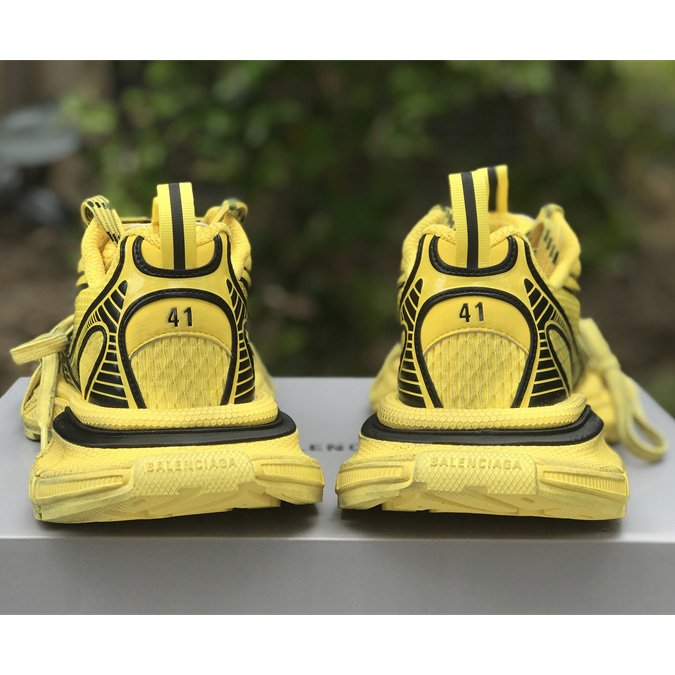 Balenciaga 3XL Trainers In Yellow - DesignerGu