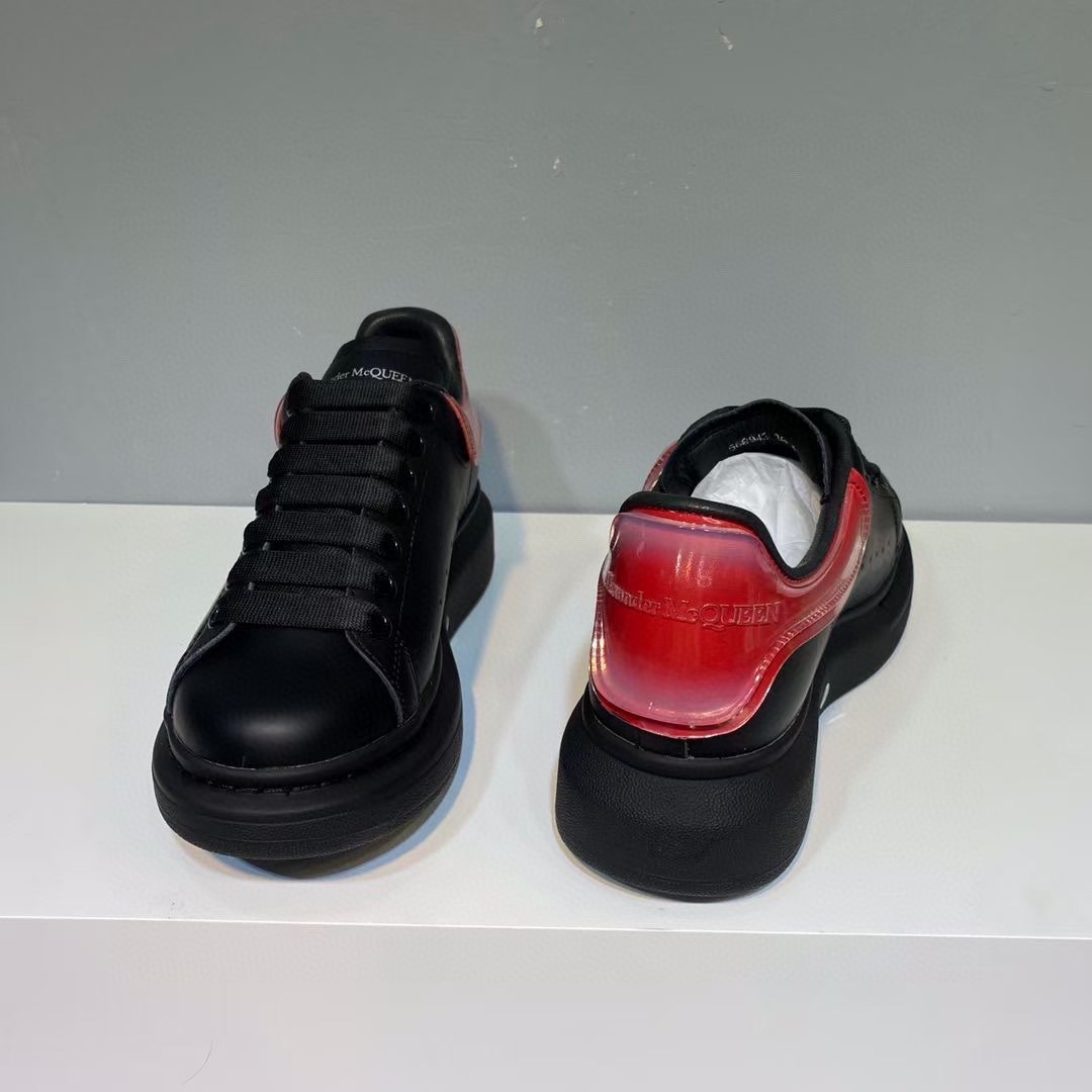 Alexander Mqueen Oversized Sneaker In Black - DesignerGu