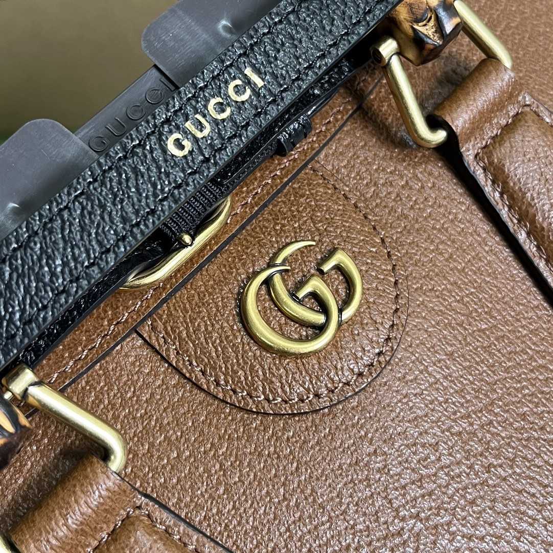 Gucci Diana Small Shoulder Bag(27*15.5*11cm) - DesignerGu