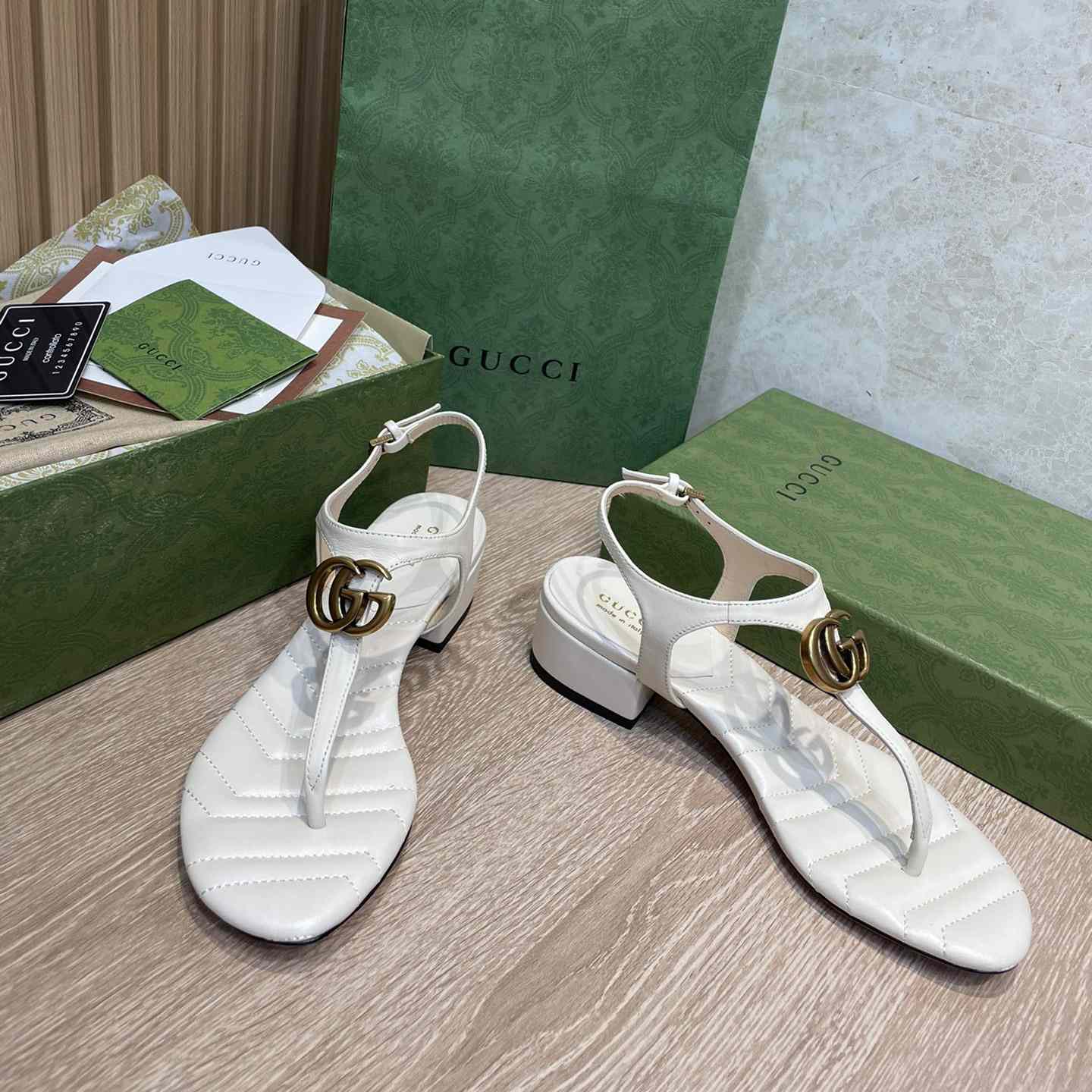 Gucci Women's Double G Sandal - DesignerGu