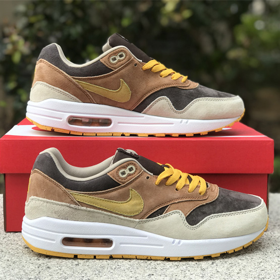 Nike Air Max 1 “Ugly Duckling” Sneaker           DZ0482-200  - DesignerGu