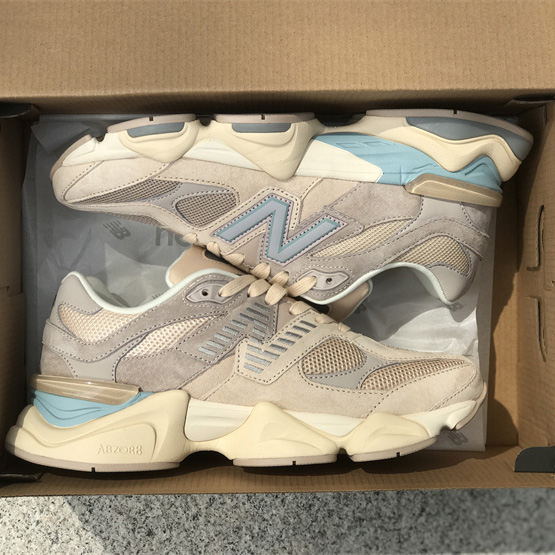 New Balance 9060 “Ivory” Sneakers          U9060WCG  - DesignerGu