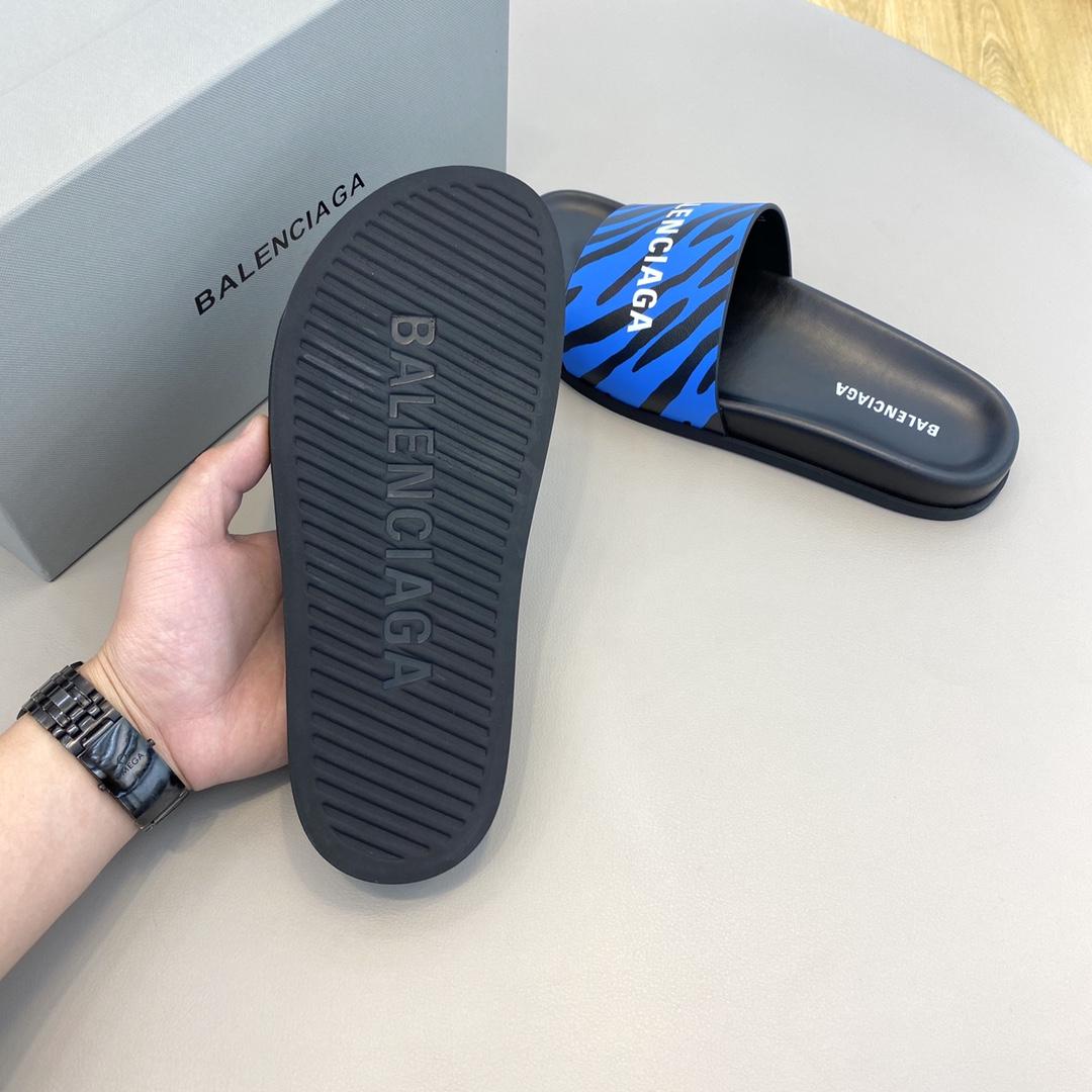 Balenciaga Pool Slide Sandal  - DesignerGu