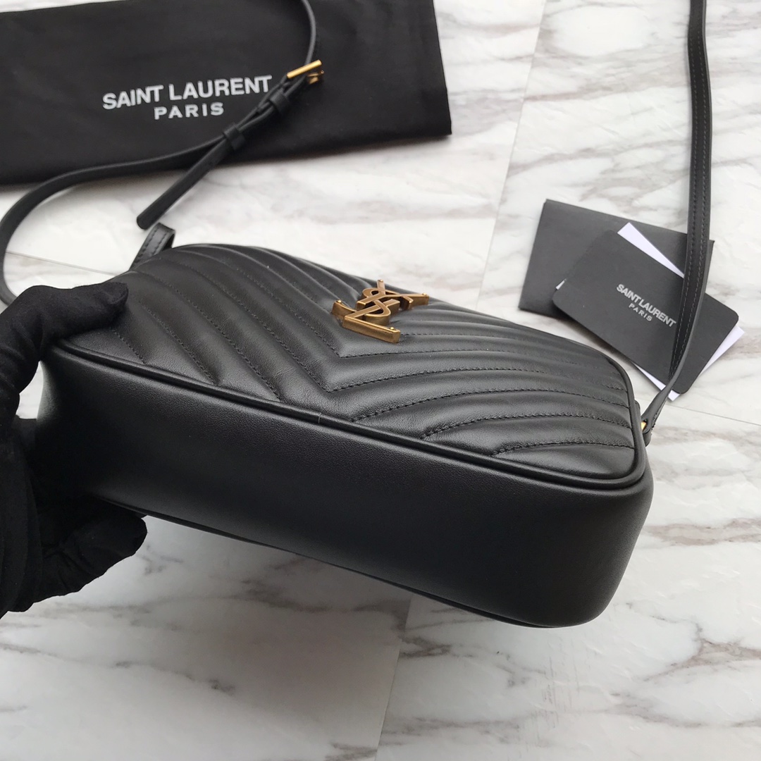 Saint Laurent Lou Matelassé Leather Camera Bag(23x16x6cm) - DesignerGu