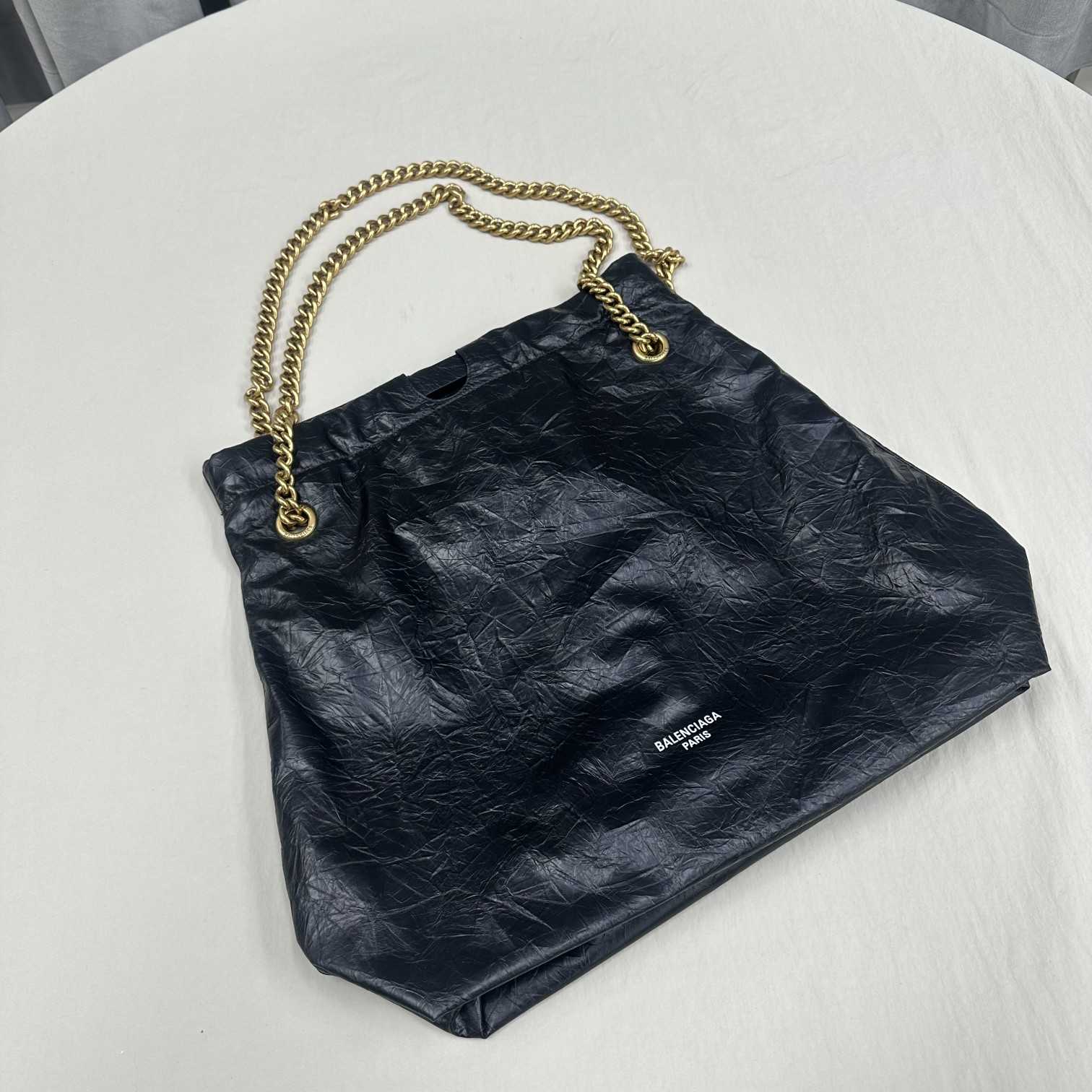 Balenciaga Women's Crush Medium Tote Bag In Black(39-46-14cm) - DesignerGu