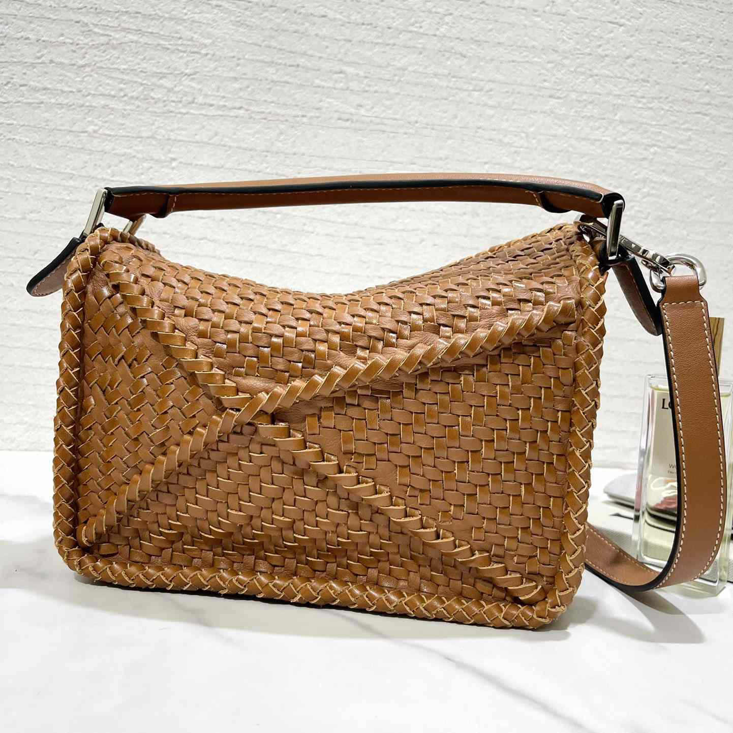 Loewe Women's Brown Puzzle Woven Small Bag(24*16.5*10cm) - DesignerGu