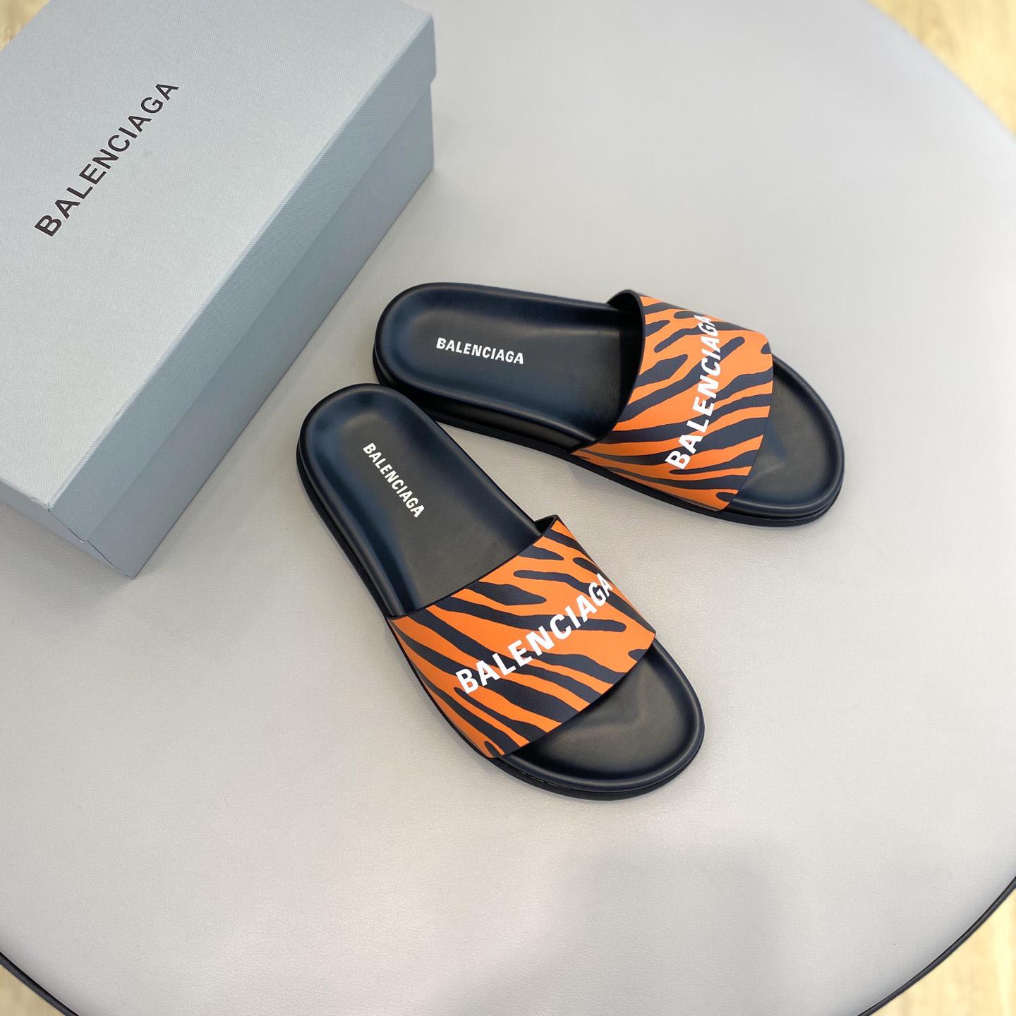 Balenciaga Pool Slide Sandal  - DesignerGu