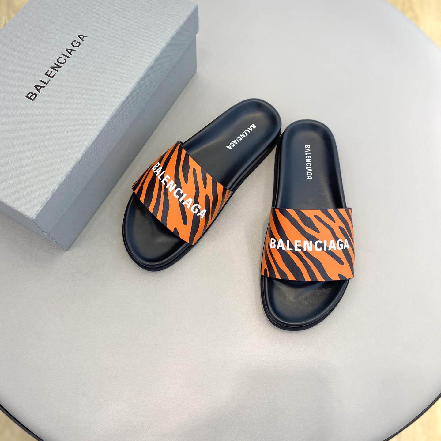 Balenciaga Pool Slide Sandal  - DesignerGu