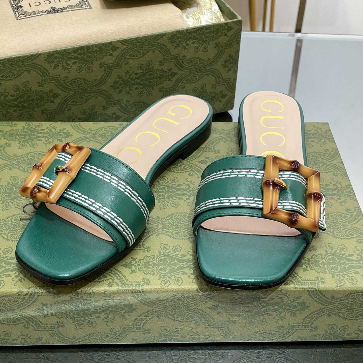 Gucci Women's Slide Sandal With Bamboo Buckle - DesignerGu