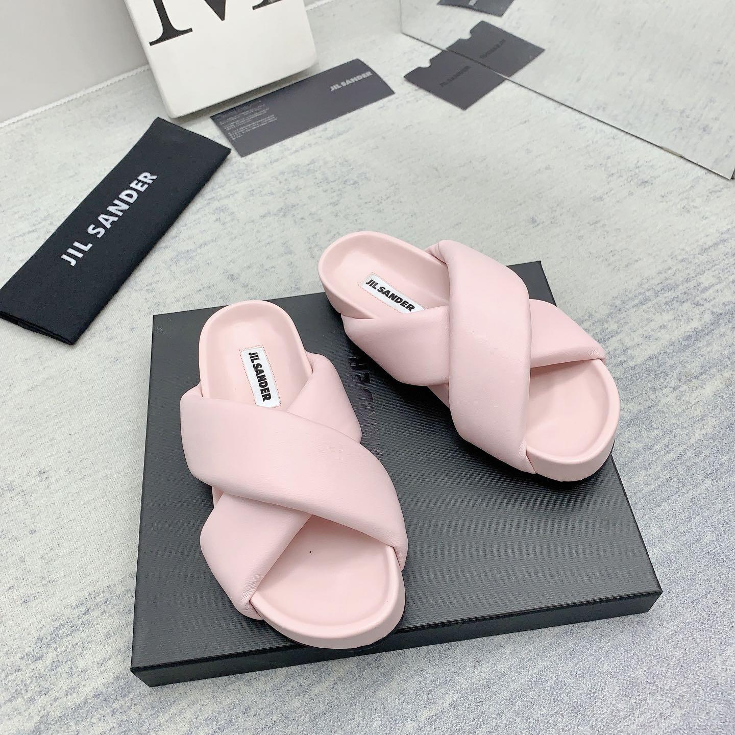 JIl Sander Padded Slides - DesignerGu