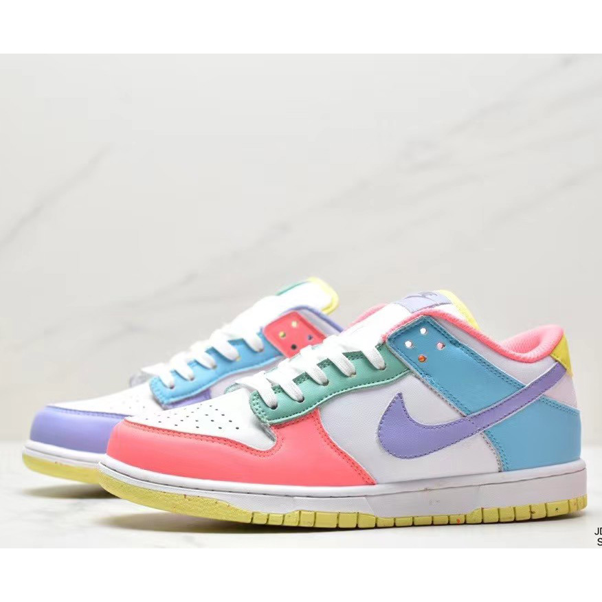 Nike SB Zoom Dunk Low  Sneaker    DD1503-108 - DesignerGu