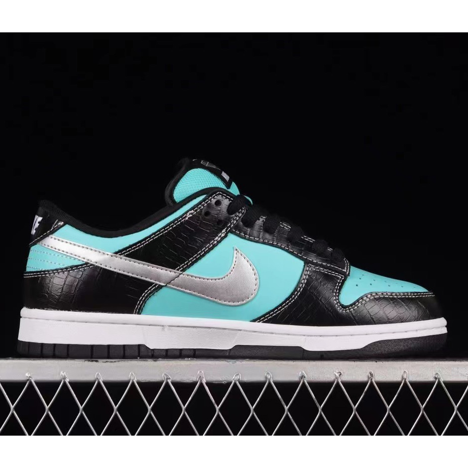 Nike Dunk SB Low Sneakers     304292-402 - DesignerGu