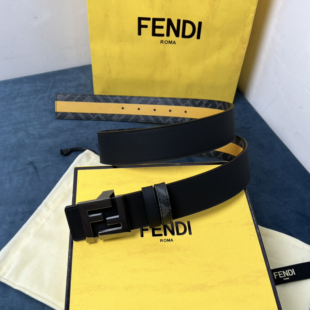 Fendi Reversible Black Leather Belt  - DesignerGu