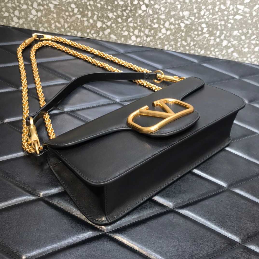 Valenti Locò Calfskin Shoulder Bag - DesignerGu