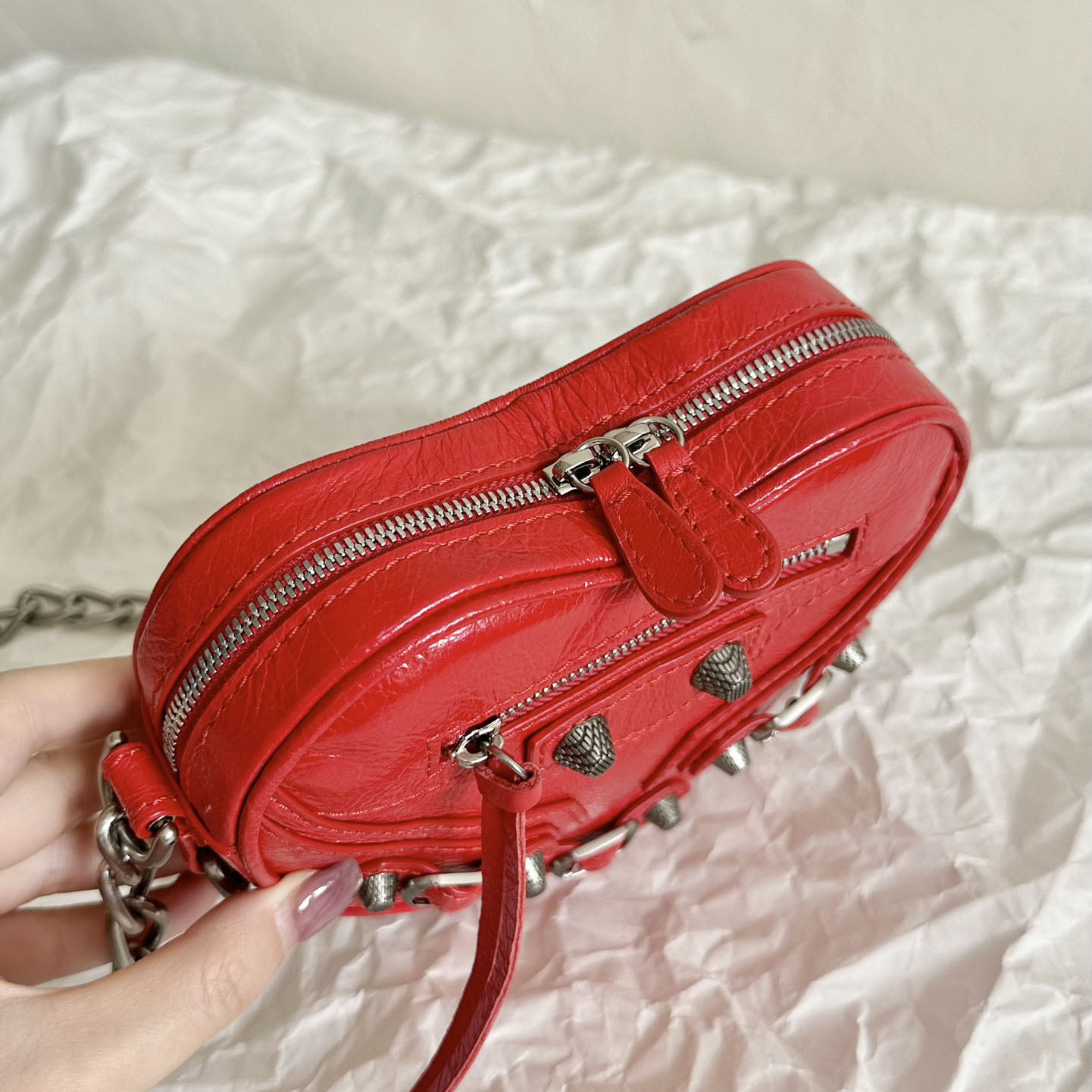 Balenciaga Le Cagole Heart Mini Bag In Red (16-12.7-4.5cm) - DesignerGu