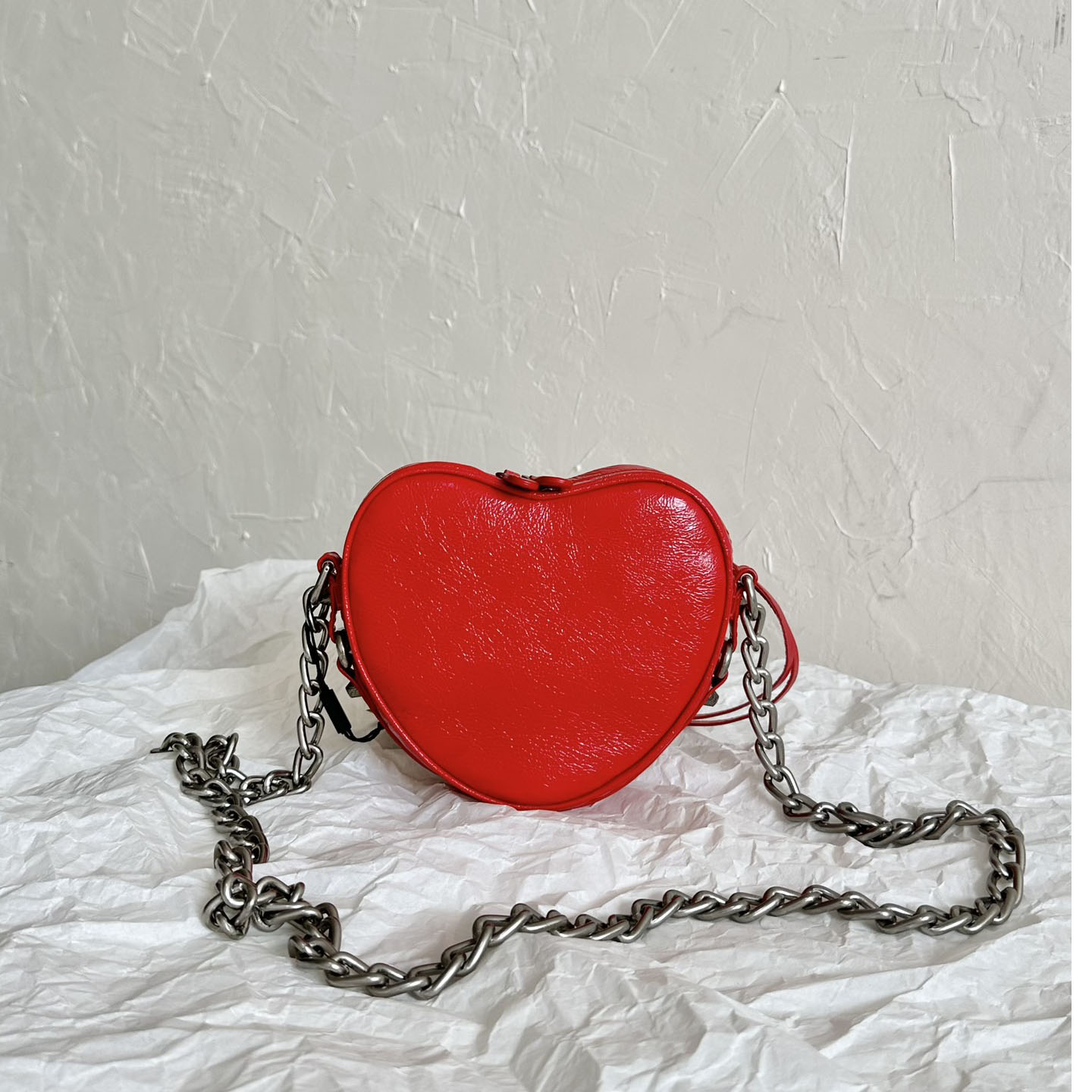 Balenciaga Le Cagole Heart Mini Bag In Red (16-12.7-4.5cm) - DesignerGu