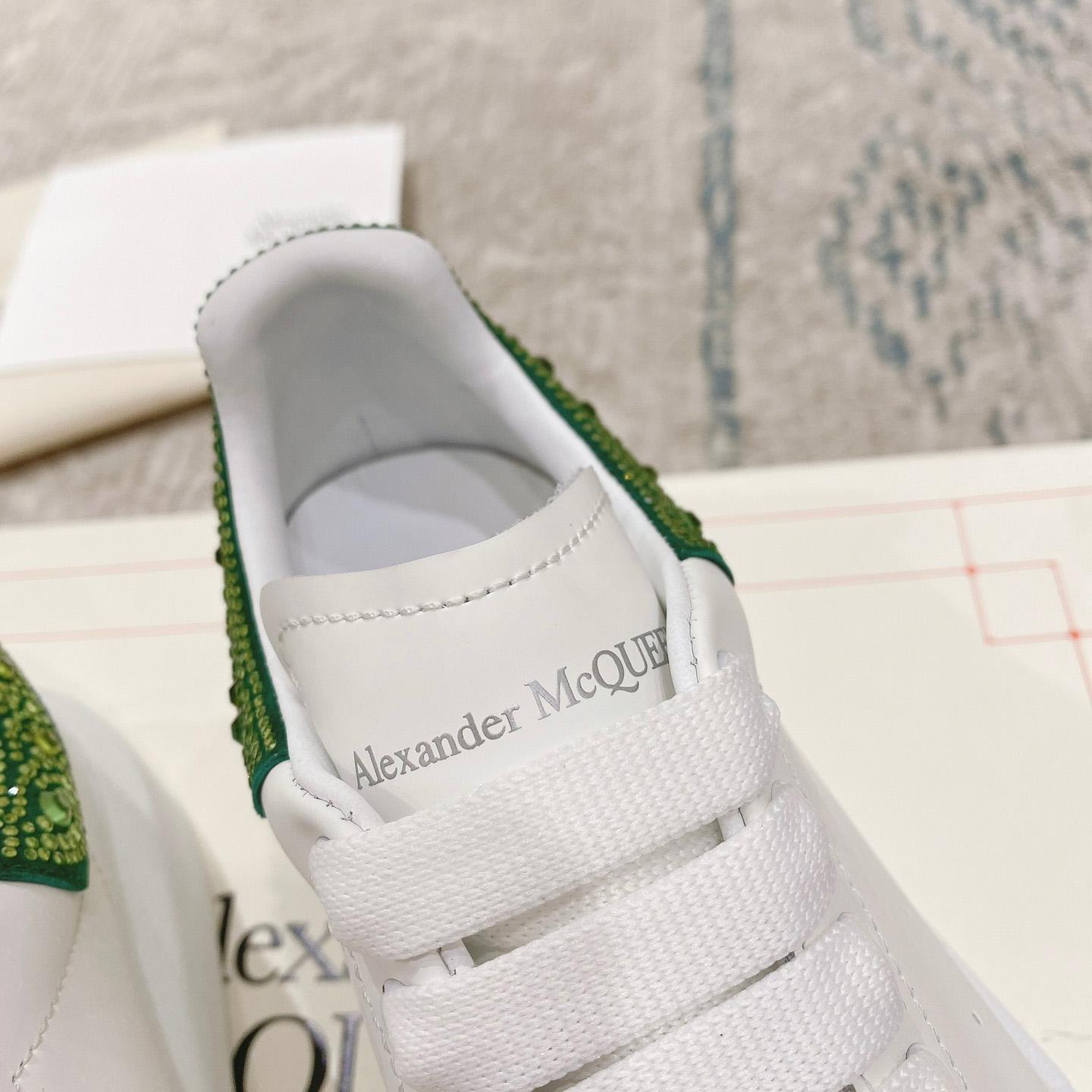 Alexander Mqueen Oversized Sneaker in White/Acid Green - DesignerGu