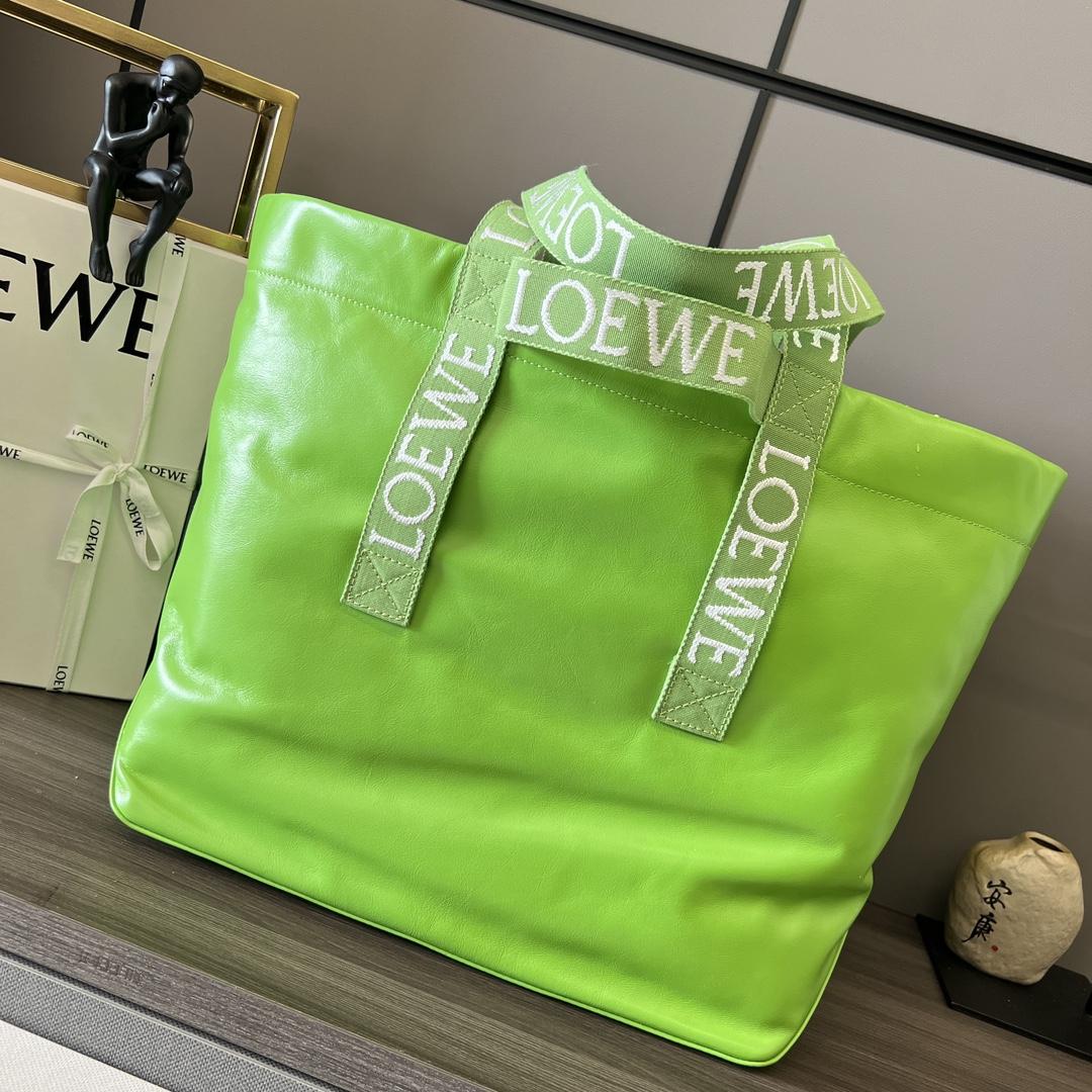 Loewe Fold Shopper In Paper Calfskin - DesignerGu