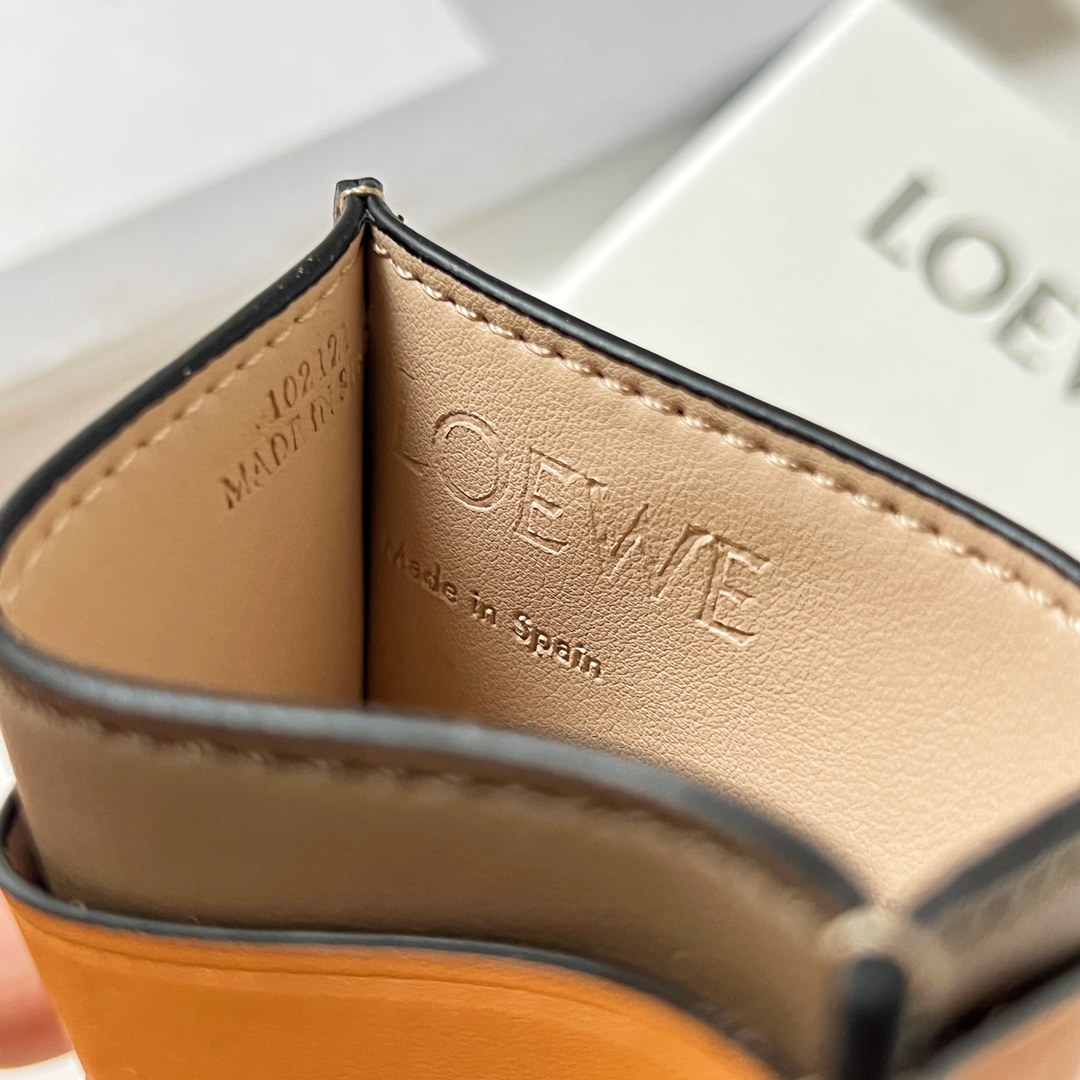 Loewe Puzzle Plain Cardholder (10x7.5cm) - DesignerGu