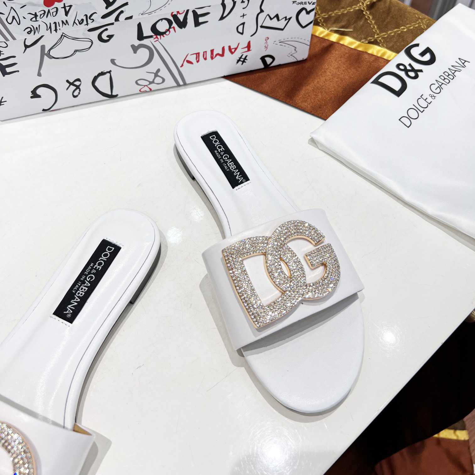 Dolce & Gabbana Calfskin Slides With DG Logo - DesignerGu