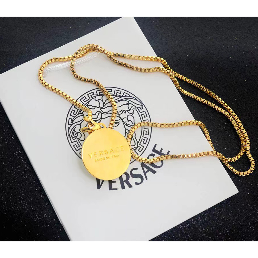 Versace Medusa Disc Pendant - DesignerGu