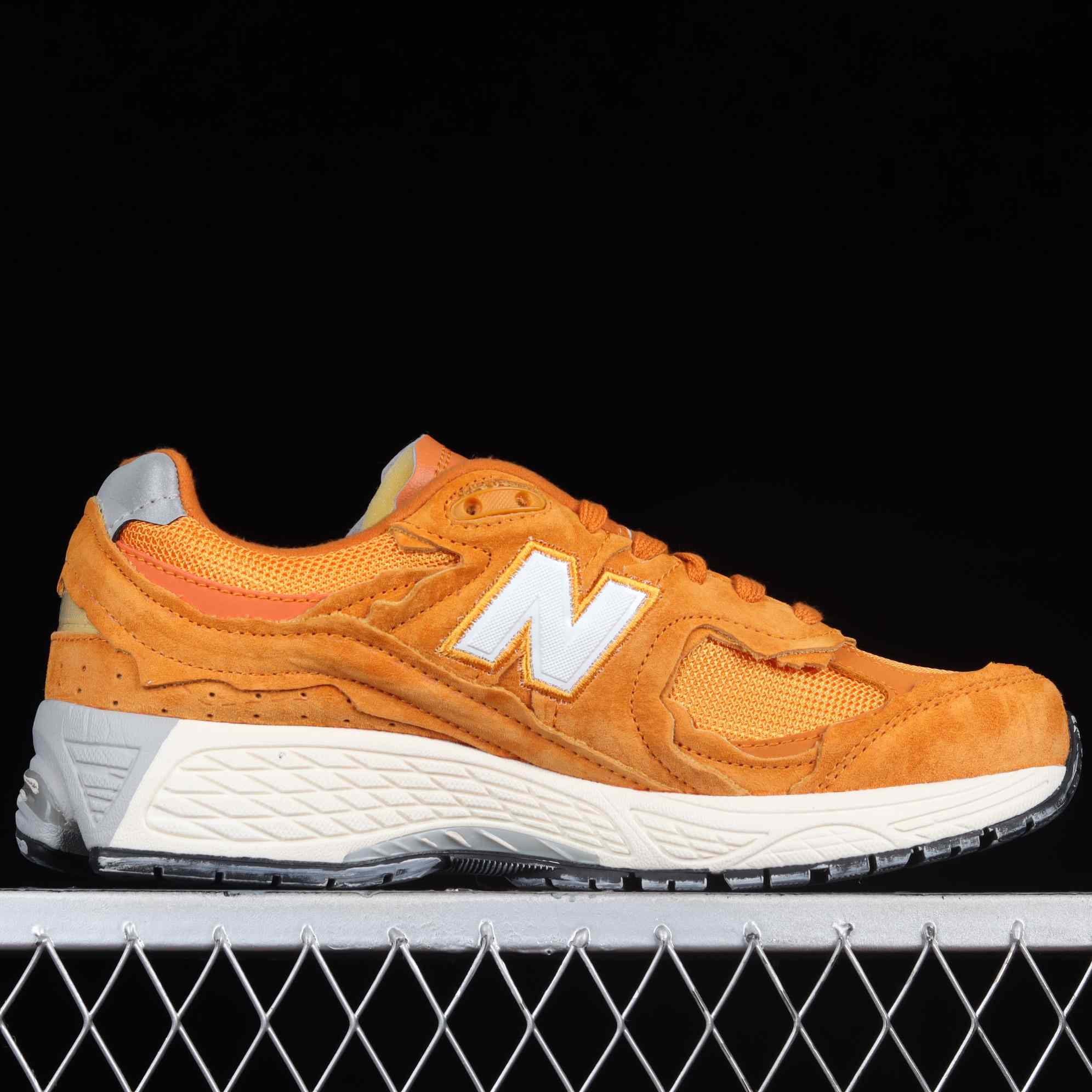 New Balance 2002R Sneakers     M2002RDE - DesignerGu