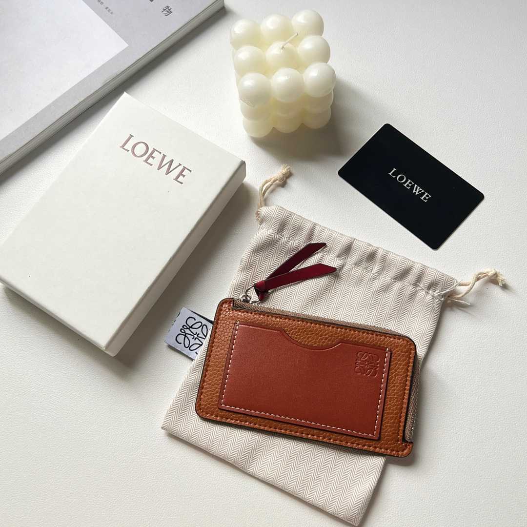 Loewe Coin Cardholder In Soft Grained Calfskin - DesignerGu