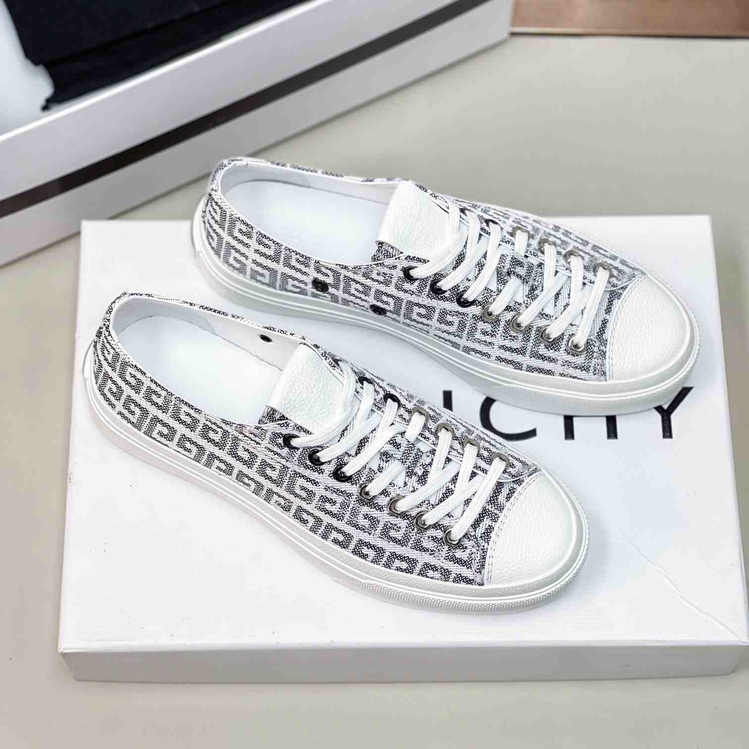 Givenchy Sneakers City In 4G Jacquard - DesignerGu