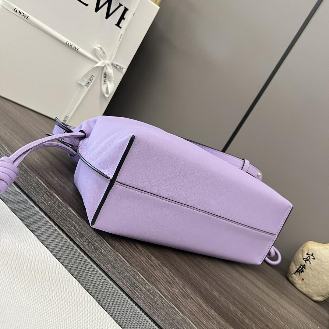 Loewe Flamenco Clutch In Nappa Calfskin - DesignerGu