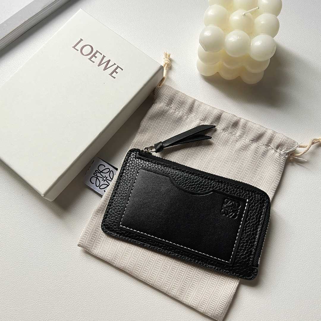 Loewe Coin Cardholder In Soft Grained Calfskin - DesignerGu