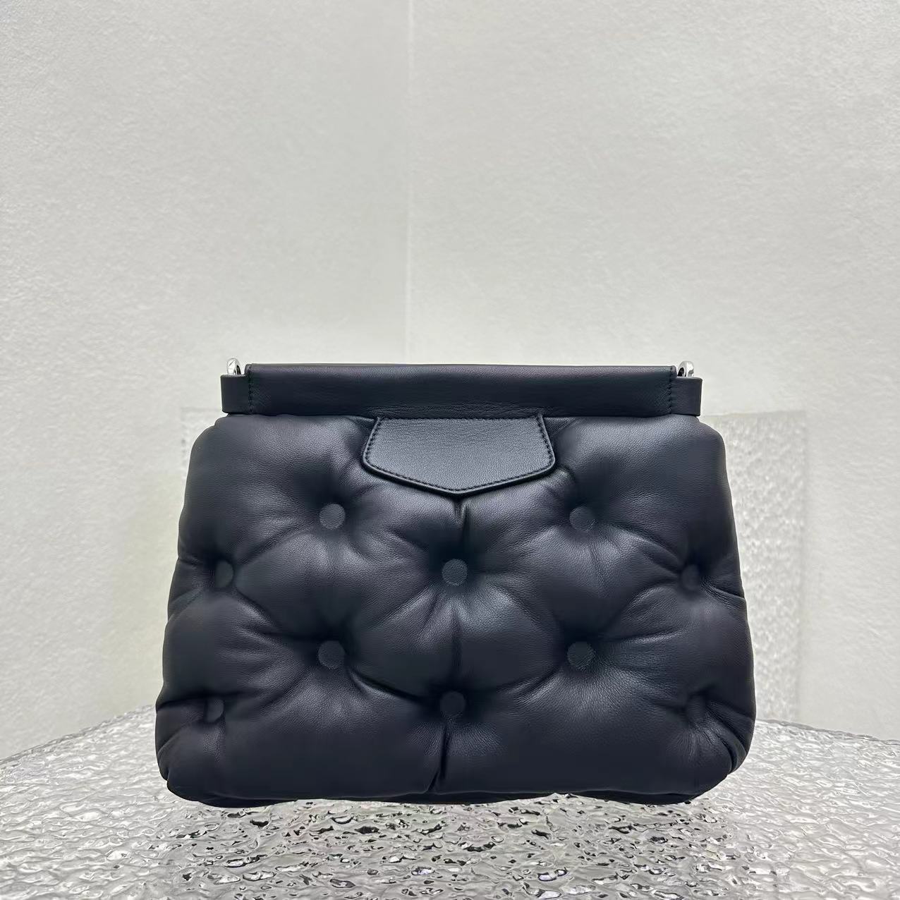 Maison Margiela Glam Slam Classique Medium Shoulder Bag(30-22-10cm) - DesignerGu