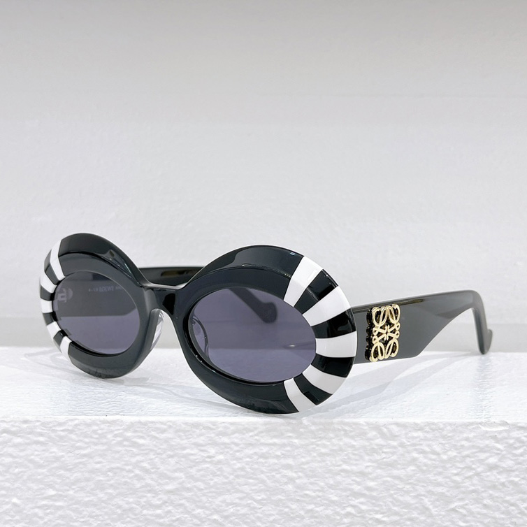 Loewe Oversized Oval Sunglasses In Acetate  LW40091 - DesignerGu