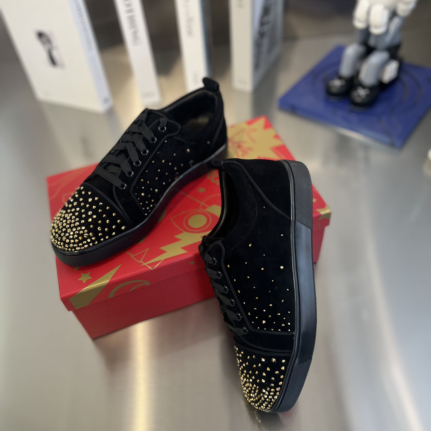 Christian Louboutin Men's Degralouis Junior Strass Flat Low-Top Sneakers - DesignerGu