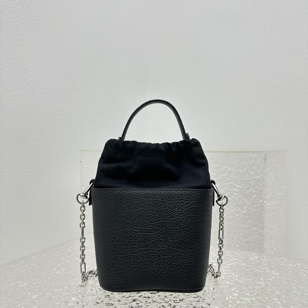 Maison Margiela Women's Bucket Bag(15x23×15cm) - DesignerGu