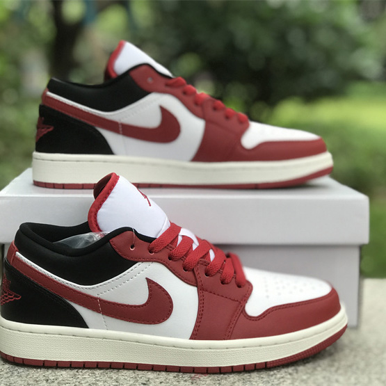 Air Jordan 1 Low Sneaker    DC0774-160 - DesignerGu