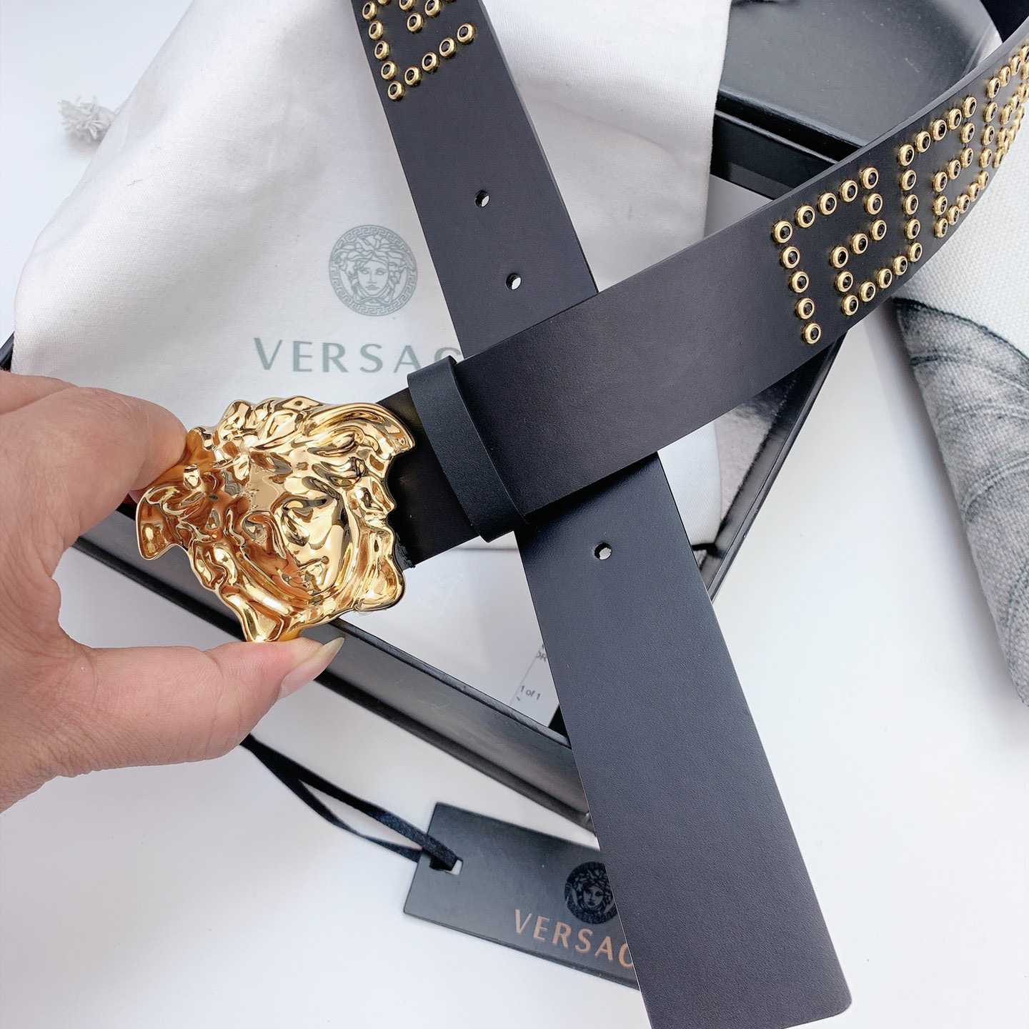 Versace Medusa Leathre Belt    40mm - DesignerGu