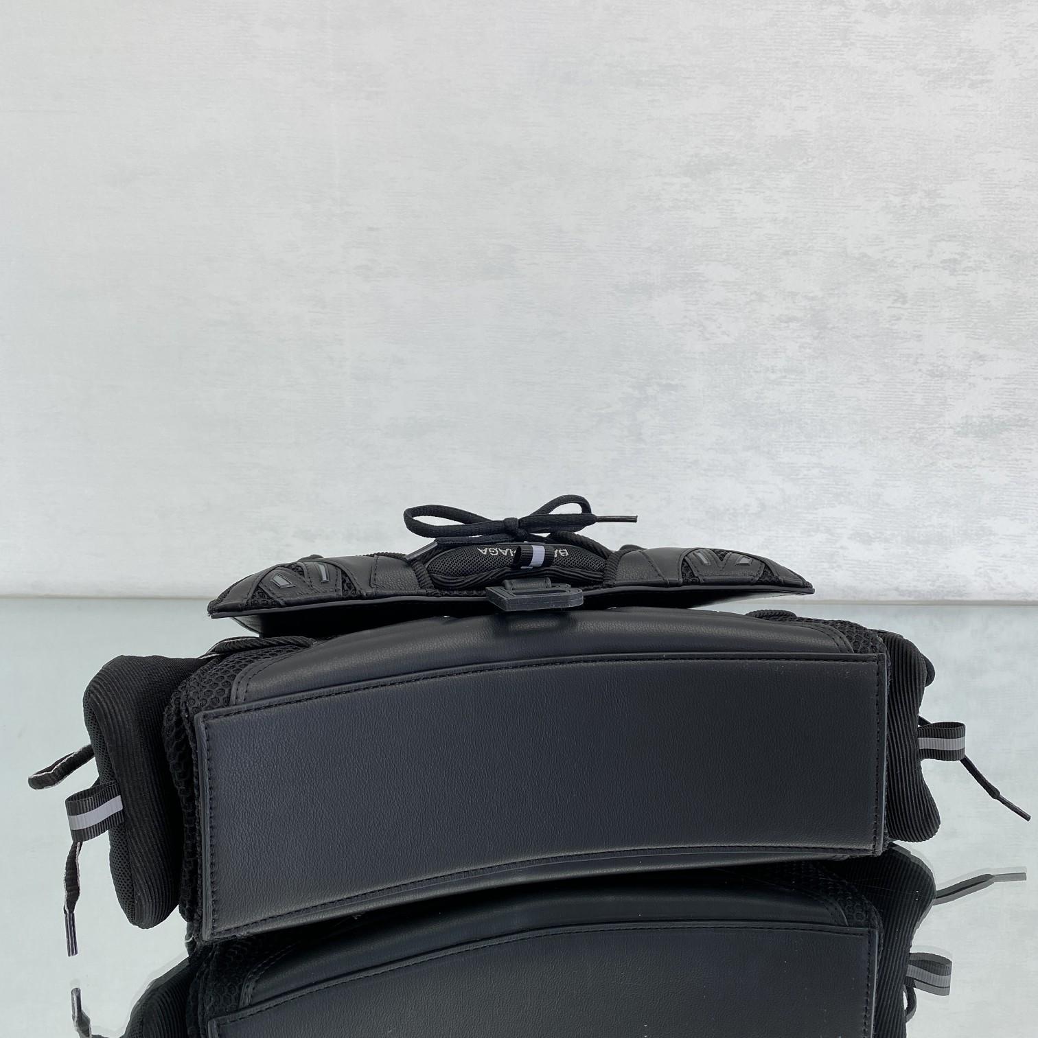 Balenciaga SneakerHead Medium Handbag In Black - DesignerGu