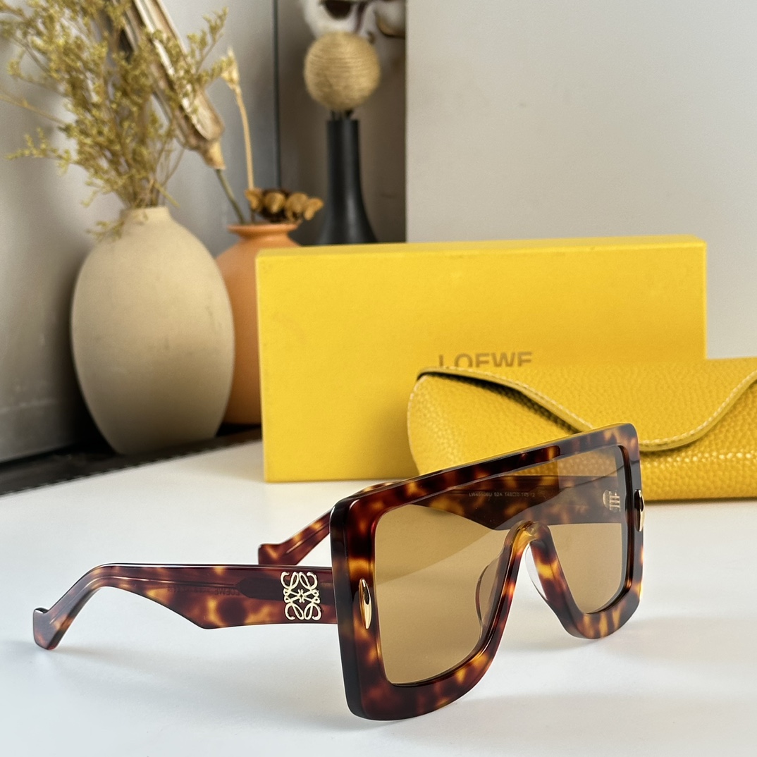 Loewe Anagram Mask Sunglasses In Acetate     LW40106U  - DesignerGu