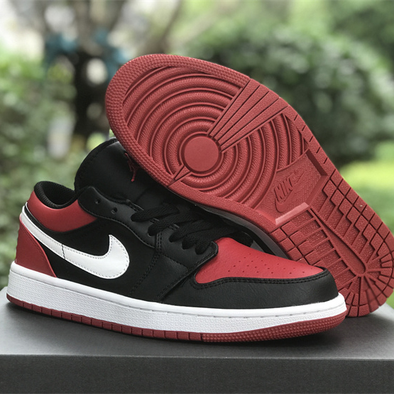 Air Jordan 1 Low Sneaker      553558-066 - DesignerGu