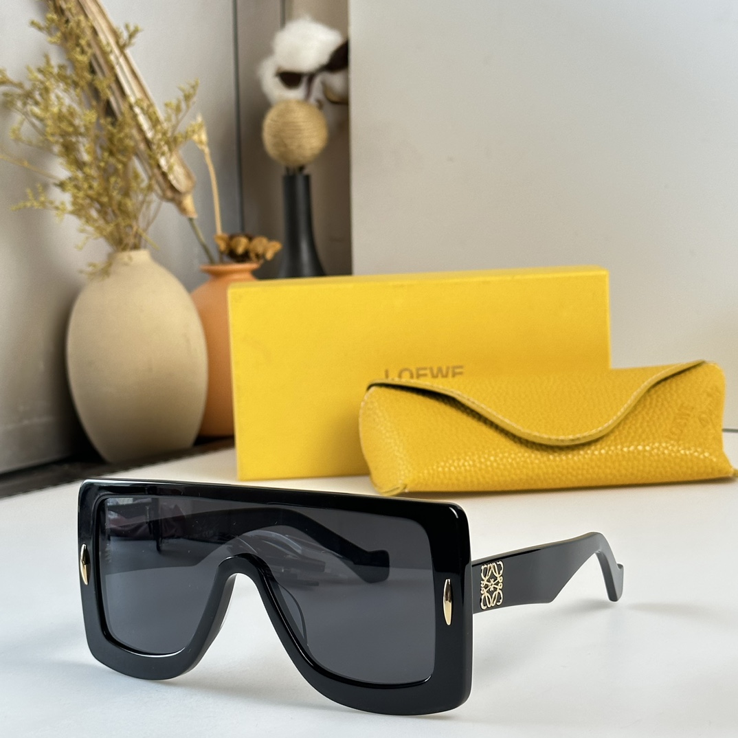 Loewe Anagram Mask Sunglasses In Acetate     LW40106U  - DesignerGu