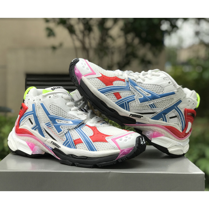 Balenciaga Runner Sneaker - DesignerGu