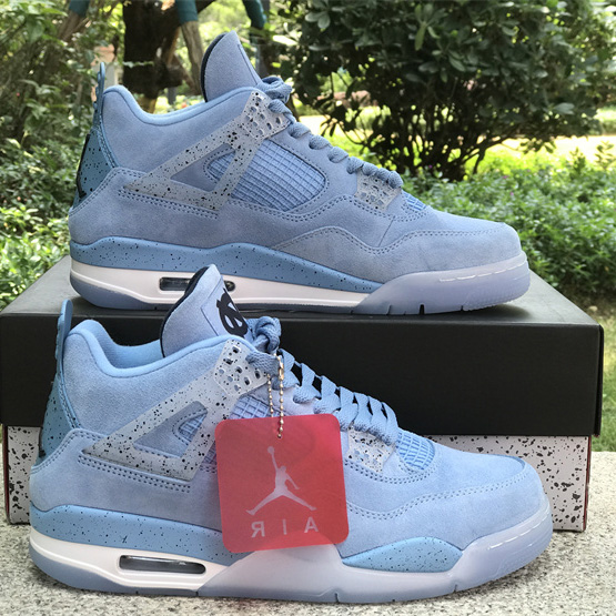 Air Jordan 4 Retro UNC PE Sneaker     AJ4-HO12MNJDLS247 - DesignerGu