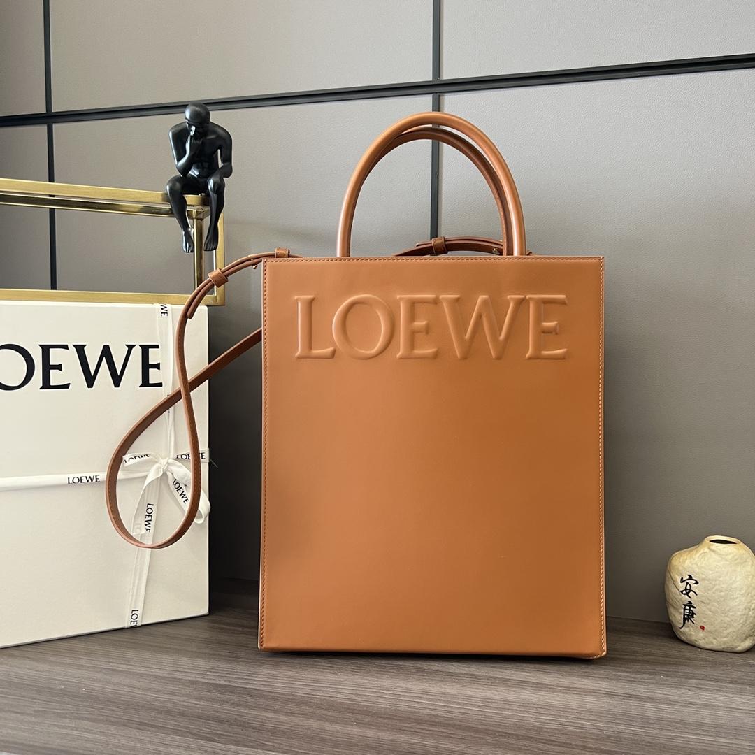 Loewe Standard A4 Tote In Sleek Calfskin - DesignerGu