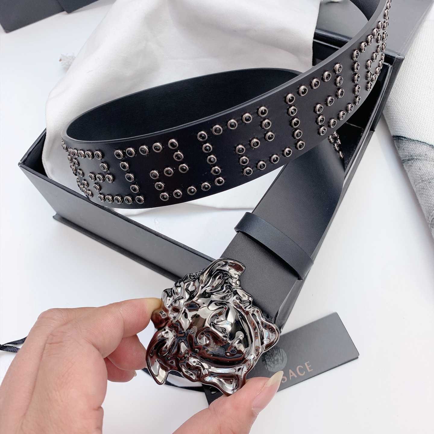 Versace Medusa Leathre Belt    40mm - DesignerGu